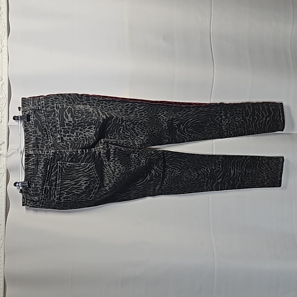 Easel Skinny Jeans NWT Sz S - Picture 5 of 7